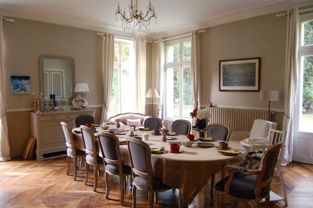 Le Manoir Du Menillet Bed & Breakfast Bornel Exterior foto