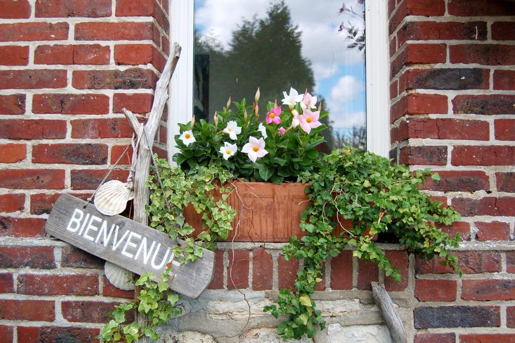 Le Manoir Du Menillet Bed & Breakfast Bornel Exterior foto